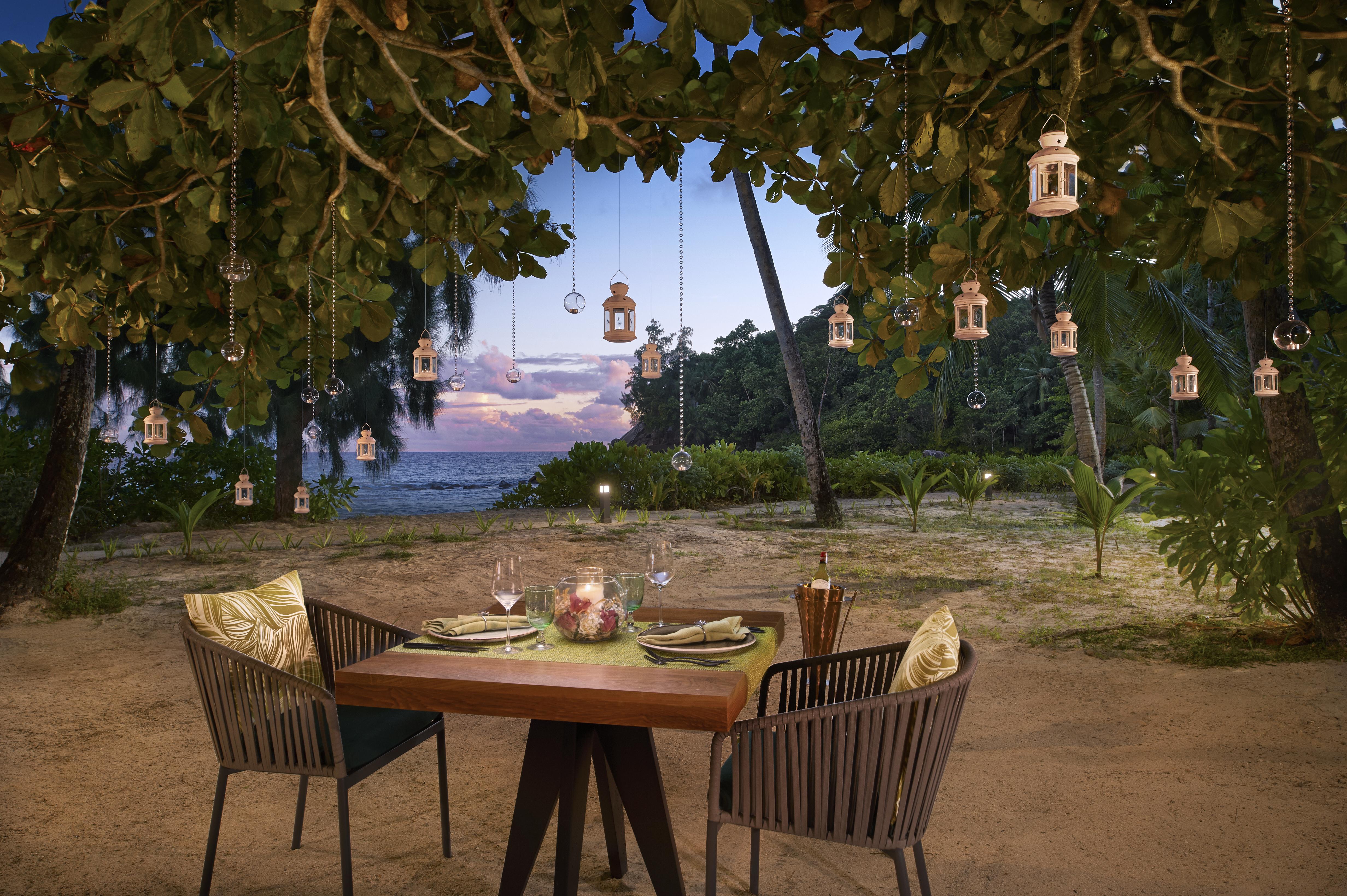 อวานี บาร์บารอน ซีเชลส์ รีสอร์ต Hotel Grand Anse  ภายนอก รูปภาพ